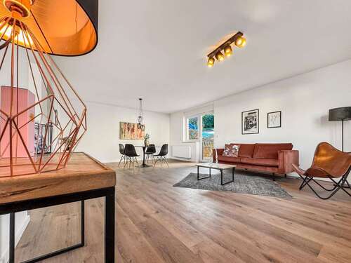 Foto - Haus zum Kaufen in Hochspeyer 398.000,00 € 186 m²