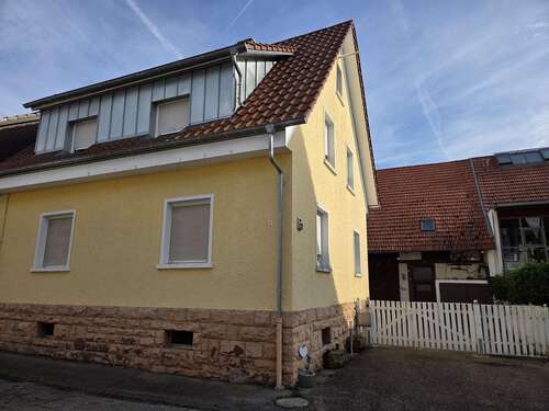 Foto - Haus zum Kaufen in Keltern 369.000,00 € 195.78 m²