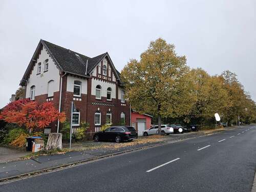 Foto - Haus zum Kaufen in Laatzen 899.000,00 € 400 m²