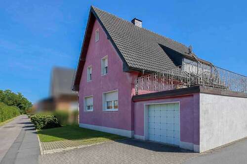 Foto - Haus zum Kaufen in Lippstadt 299.000,00 € 150 m²