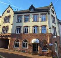 Haus zum Kaufen in Saarburg 350.000,00 € 140 m²