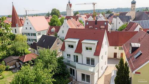 Foto - Haus zum Kaufen in Weißenhorn 965.000,00 € 171.62 m²