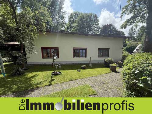Foto - Haus zum Kaufen in Berg 130.000,00 € 220 m²