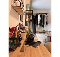 Wohnung zum Mieten in Leipzig 350,00 € 8 m²