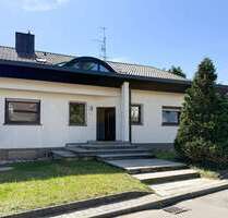 Haus zum Kaufen in Crailsheim 725.000,00 € 263 m² Haus zum Kaufen in Crailsheim 725.000,00 € 263 m²