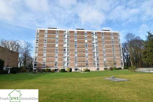 Foto - Wohnung zum Kaufen in Düsseldorf 215.000,00 € 77 m²