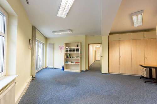 Foto - Büro in Niedernhausen 1.860,00 € 206.61 m²