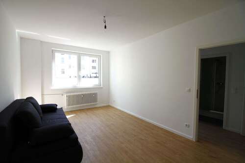 Foto - Wohnung zum Mieten in Berlin 922,86 € 51.27 m²