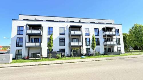 Foto - Wohnung zum Mieten in Burgkirchen an der Alz 995,00 € 76.15 m²