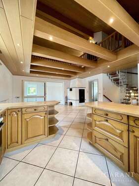 Foto - Haus zum Mieten in Neufahrn in Niederbayern 1.500,00 € 207 m²