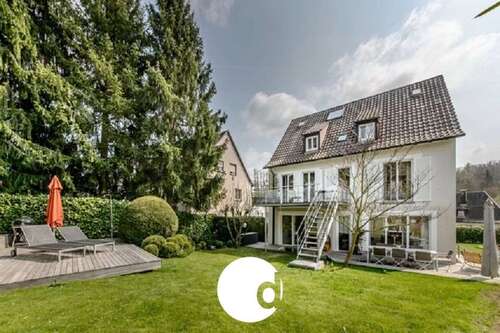 Foto - Haus zum Mieten in Stuttgart 4.700,00 € 254 m²