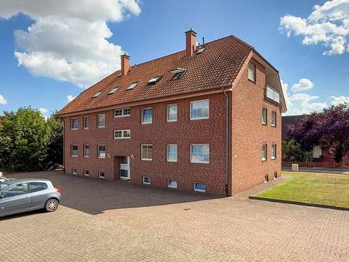 Foto - Haus zum Kaufen in Lahstedt Adenstedt 549.000,00 € 474 m²