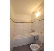 Wohnung zum Mieten in Halle (Saale) 308,15 € 56.96 m²