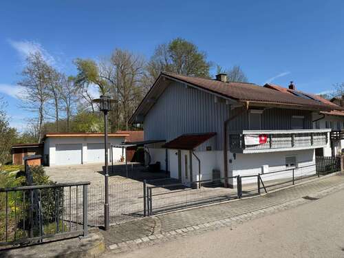 Foto - Haus zum Kaufen in Reisbach 229.000,00 € 100 m²