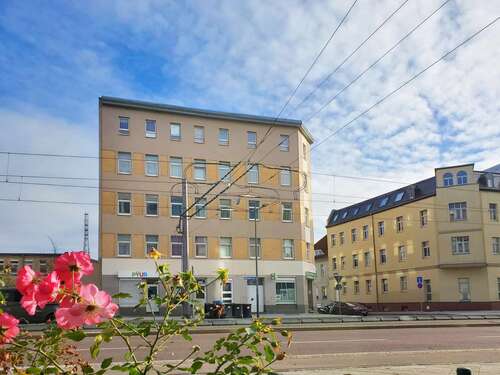 Foto - Wohnung zum Mieten in Halle 650,00 € 87.16 m²