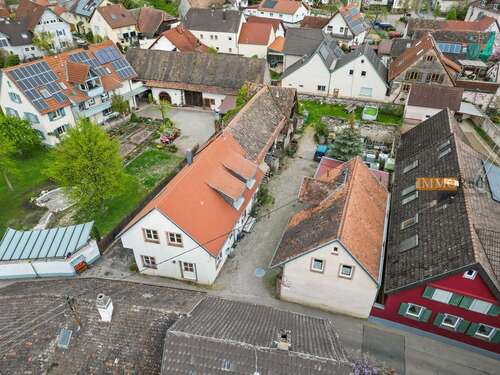 Foto - Haus zum Kaufen in Vogtsburg im Kaiserstuhl Oberrotweil 729.000,00 € 215 m²