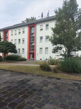 Foto - Wohnung zum Mieten in Mühlheim 498,90 € 50.96 m²