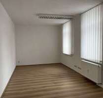 Büro in Dresden 490,00 € 48 m² - 490,00&nbsp;EUR Kaltmiete, ca.&nbsp; 48,00&nbsp;m&sup2; in Dresden (PLZ: 01157)