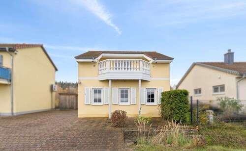 Foto - Haus zum Kaufen in Mücheln 450.000,00 € 89 m²