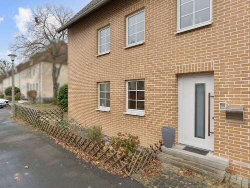 Foto - Haus zum Kaufen in Wolfsburg 316.000,00 € 160 m²