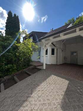 Foto - Haus zum Kaufen in Bergfelde 680.000,00 € 236 m²
