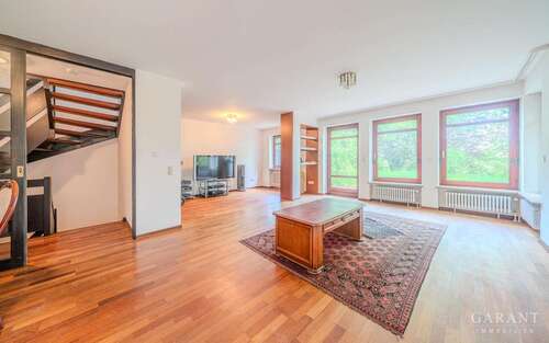 Foto - Haus zum Kaufen in München 1.270.000,00 € 192 m²