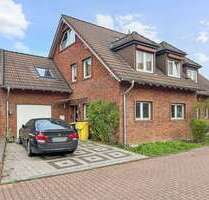 Haus zum Kaufen in Neuss 615.000,00 € 209 m²