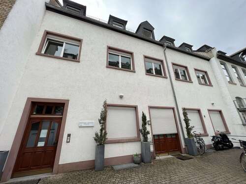 Foto - Wohnung zum Mieten in Frankfurt am Main 6.800,00 € 270 m²