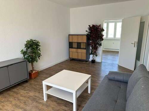 Foto - Wohnung zum Mieten in Callenberg 335,00 € 58.5 m²