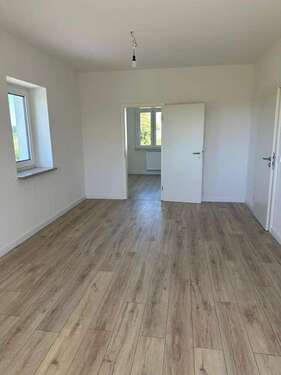 Foto - Wohnung zum Mieten in Callenberg 335,00 € 58.5 m²