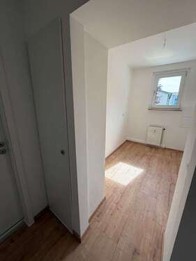 Foto - Wohnung zum Mieten in Wolfen (Krondorf) 410,00 € 58.57 m²