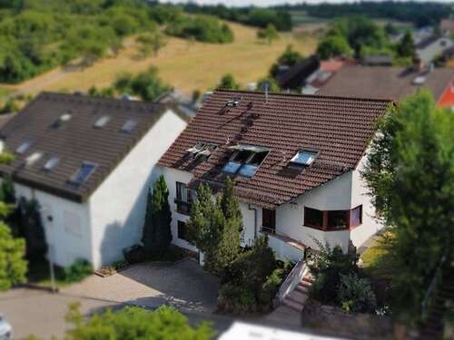 Foto - Haus zum Kaufen in Weissach 949.000,00 € 270 m²