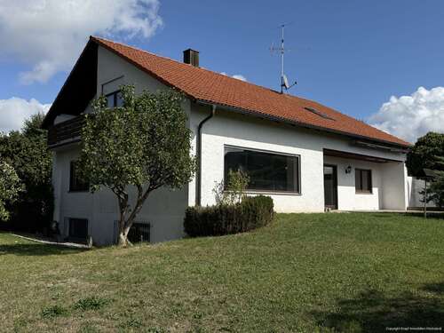 Foto - Haus zum Kaufen in Aurachtal Falkendorf 599.000,00 € 180 m²
