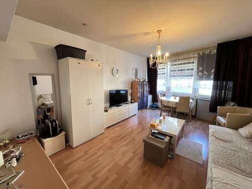 Foto - Wohnung zum Kaufen in Düsseldorf 235.000,00 € 64.52 m²