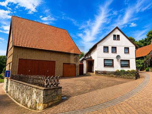 Foto - Haus zum Kaufen in Duingen 120.000,00 € 172 m²