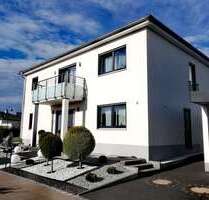 Haus zum Mieten in Wilhermsdorf 2.500,00 € 210 m²