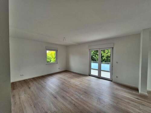 Foto - Wohnung zum Mieten in Porta Westfalica 1.000,00 € 74 m²