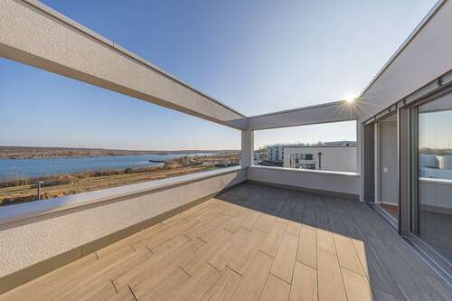 Foto - Haus zum Kaufen in Zwenkau 1.490.000,00 € 300 m²