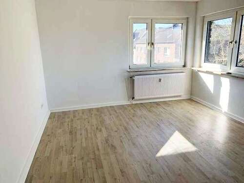 Foto - Wohnung zum Mieten in Oberhausen 375,00 € 61 m²