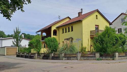 Foto - Haus zum Kaufen in Sinsheim 349.000,00 € 166 m²