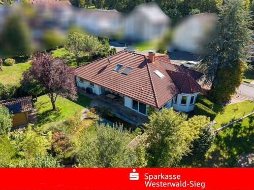 Foto - Haus zum Kaufen in Weyerbusch 579.000,00 € 164 m²