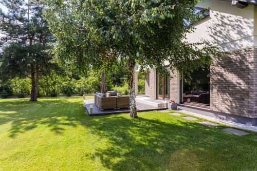 Foto - Haus zum Mieten in Leverkusen 2.700,00 € 244 m²