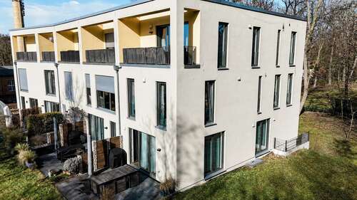 Foto - Haus zum Kaufen in Potsdam 1.390.000,00 € 186 m²