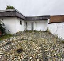 Haus zum Kaufen in Kaarst 630.000,00 € 280 m²