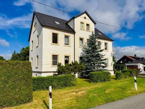 Foto - Haus zum Kaufen in Neustadt 380.000,00 € 308.8 m²