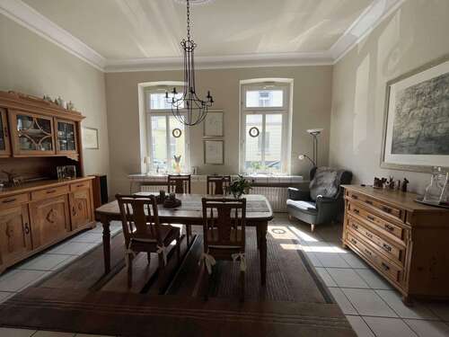 Foto - Haus zum Kaufen in Duisburg 385.000,00 € 243 m²