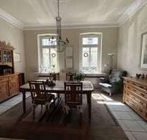 Haus zum Kaufen in Duisburg 385.000,00 € 243 m²