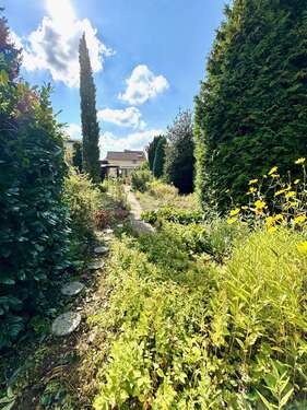 Foto - Haus zum Kaufen in Kriftel 897.000,00 € 224 m²