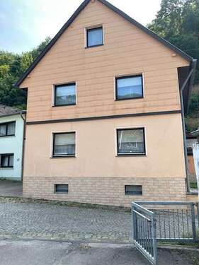 Foto - Haus zum Kaufen in Nordrhein-Westfalen - Heimbach 185.000,00 € 145 m²