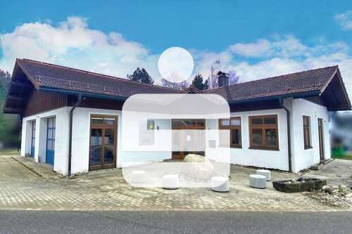 Foto - Halle in Zeilarn 340.000,00 € 338 m²